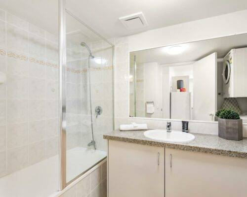 maroochydore-beachfront-accommodation-(10)