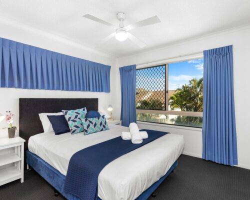 maroochydore-beachfront-accommodation-(2)