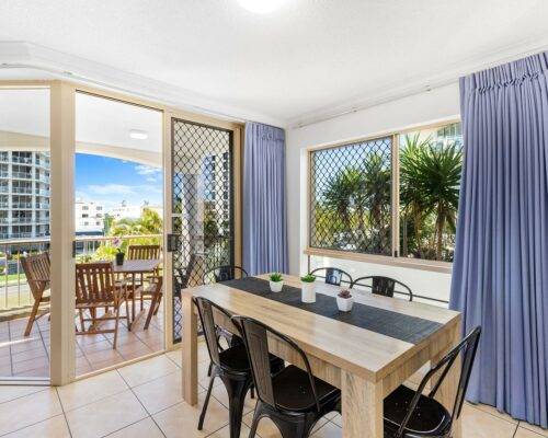 maroochydore-beachfront-accommodation-(6)